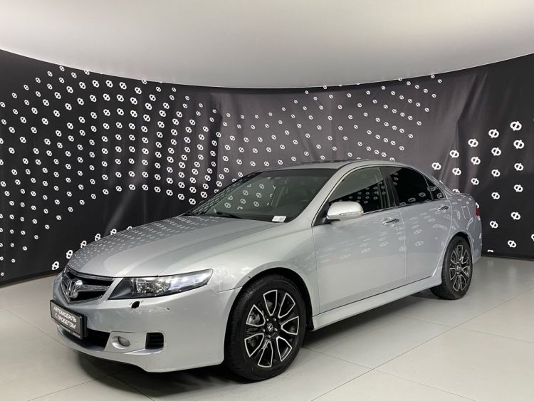 Honda Accord серебряный, 2.4 AT (190 л.с.)