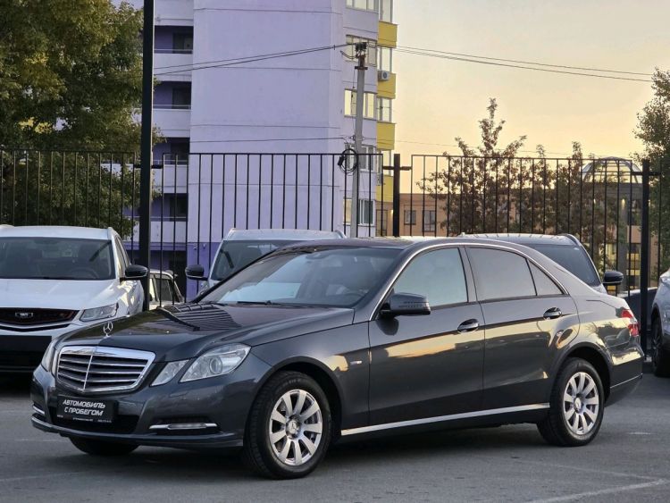 Mercedes-Benz E-Класс серый, 200 5G-Tronic 1.8 AT (184 л.с.)