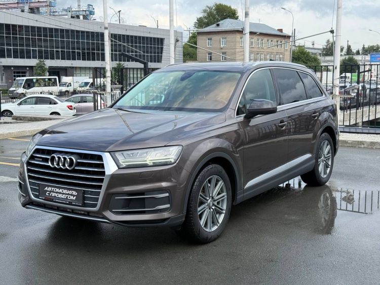 Audi Q7 коричневый, 3.0d AT (249 л.с.) 4WD