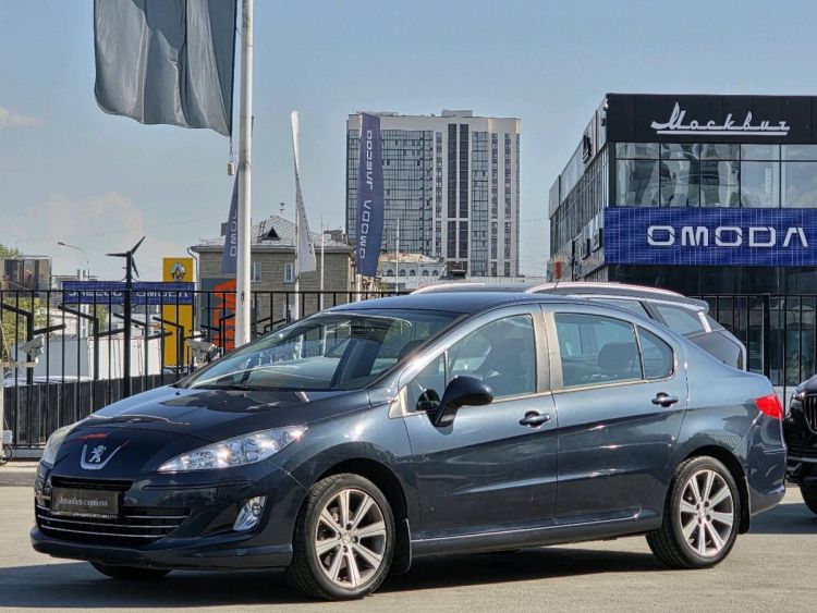 Peugeot 408 синий, 1.6 AT (150 л.с.)