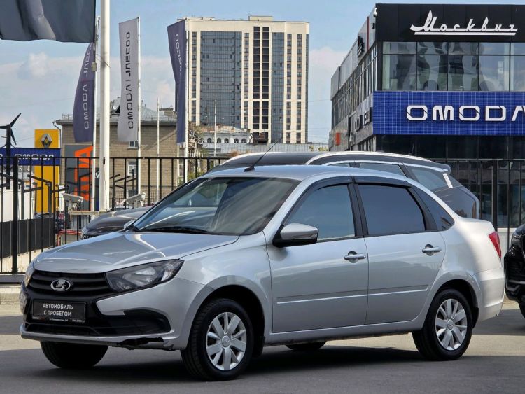 Lada (ВАЗ) Granta серебряный, 1.6 MT (90 л.с.)
