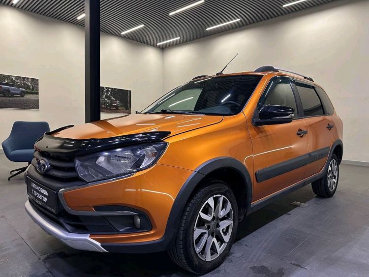 Lada (ВАЗ) Granta золотой, Cross 1.6 MT (106 л.с.)