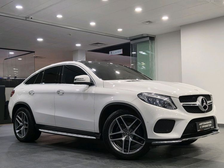 Mercedes-Benz GLE Coupe белый, 350 d 3.0d AT (249 л.с.) 4WD