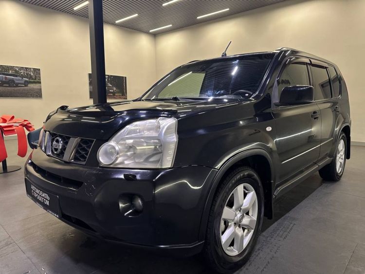 Nissan X-Trail чёрный, 2.0 CVT (141 л.с.) 4WD