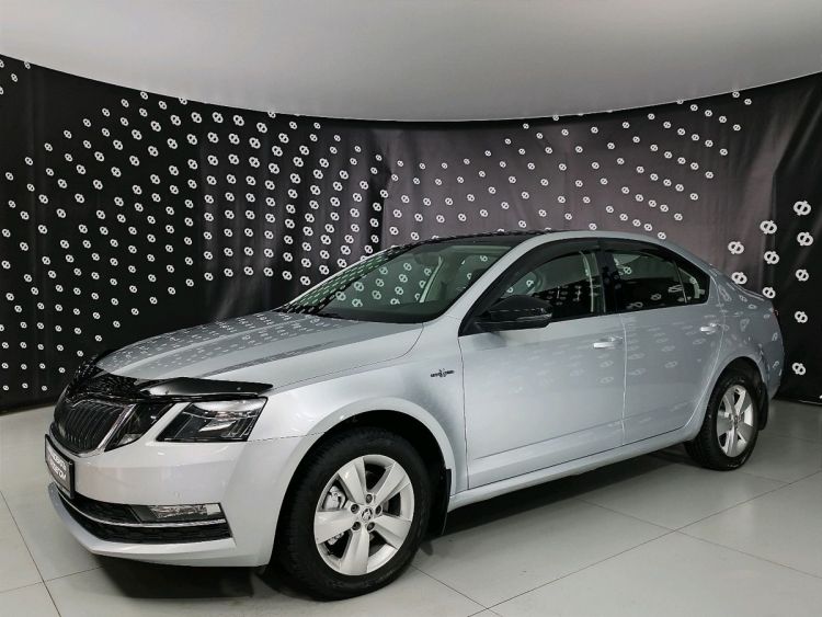 Skoda Octavia серый, 1.6 AT (110 л.с.)