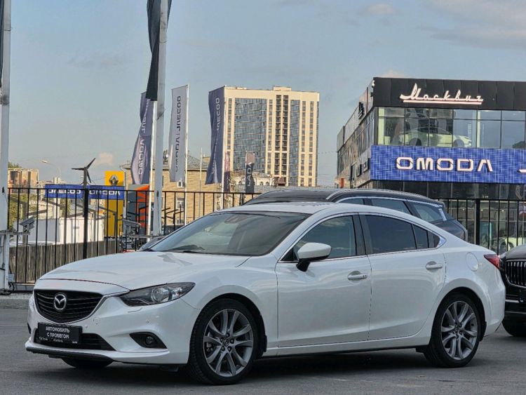 Mazda 6 белый, 2.5 AT (192 л.с.)