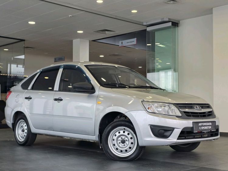 Lada (ВАЗ) Granta серебряный, 1.6 MT (87 л.с.)