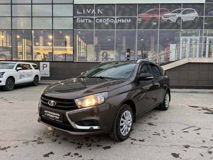 Lada (ВАЗ) Vesta коричневый, SW 1.6 CVT (113 л.с.)