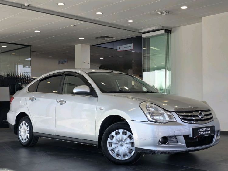 Nissan Almera белый, 1.6 MT (102 л.с.)