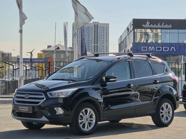 Ford Kuga чёрный, 1.5 AT (150 л.с.) 4WD