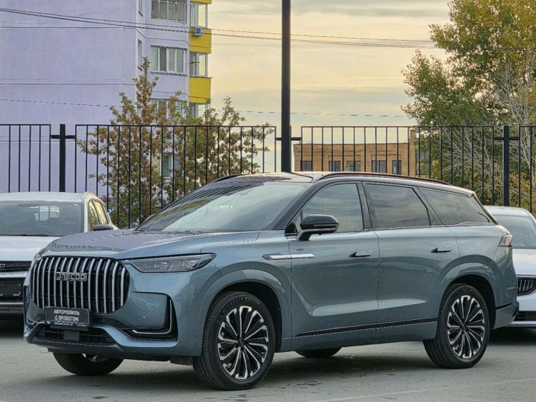 Jaecoo J8 серый, 2.0 AMT (249 л.с.) 4WD